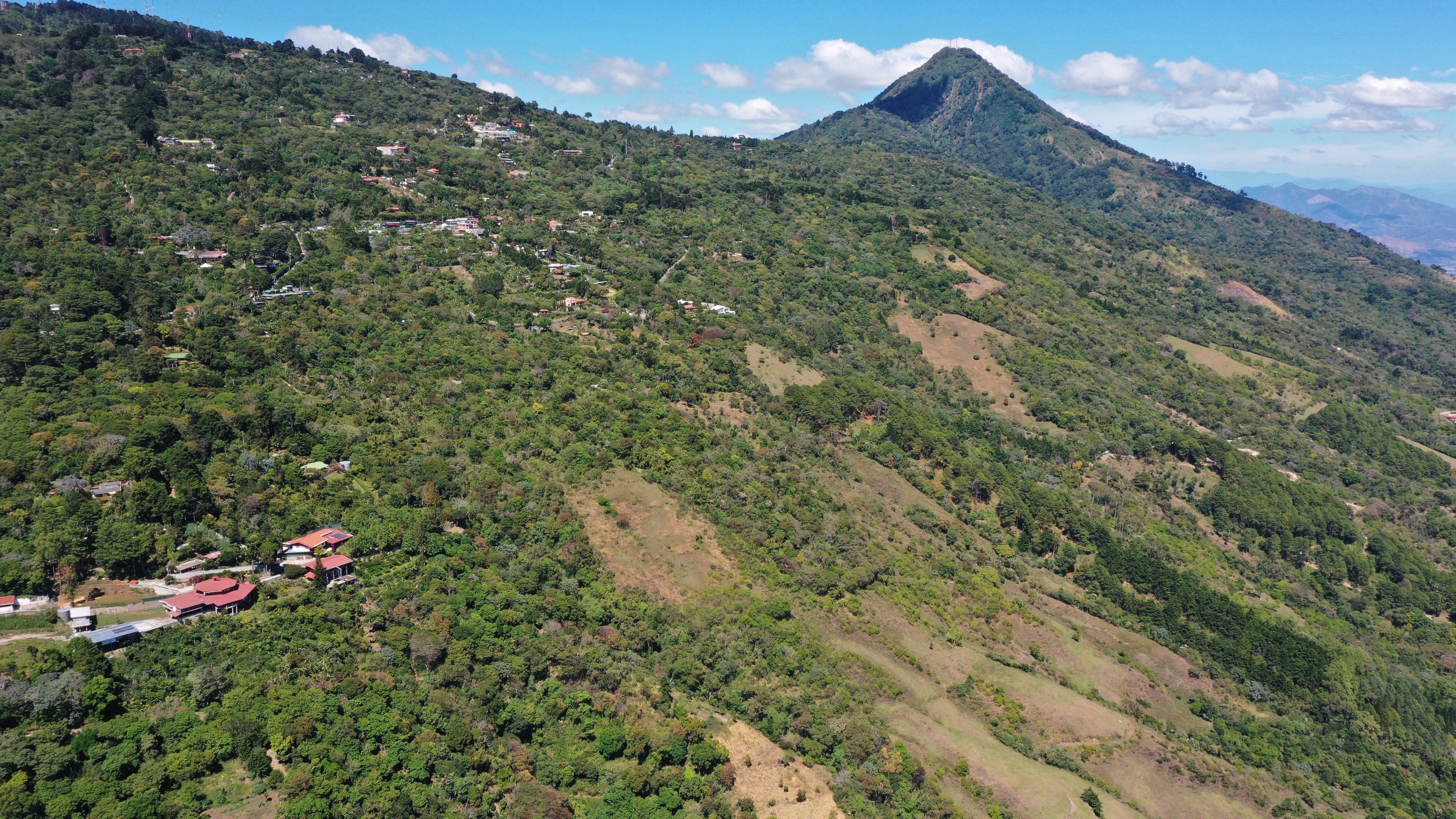 Imagen de Zonificación Ambiental y los Usos del Suelo del Volcán de San Salvador y zonas aledañas
